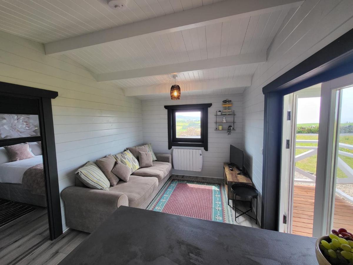 Blue Haven Lodge دولين المظهر الخارجي الصورة